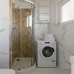 Urban Chic - Rynek Squre - Great Location & Swidnicka Apartment *