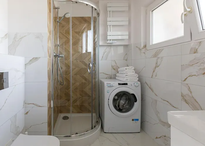 Urban Chic - Rynek Squre - Great Location & Swidnicka Apartment *