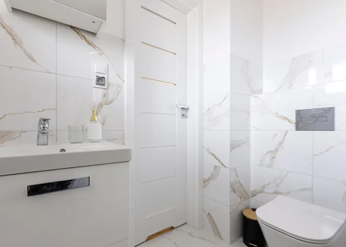 Urban Chic - Rynek Squre - Great Location & Swidnicka Apartment